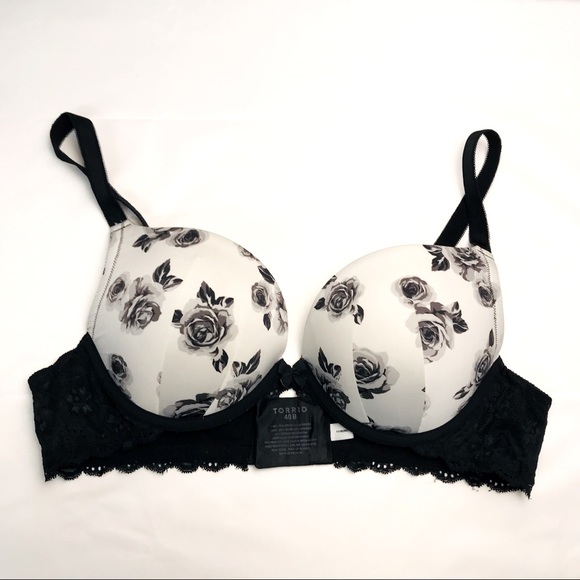 Torrid Microfiber Smooth Push-Up Plunge Bra - Picture 5 of 10